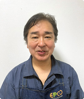 スタッフ白石の顔写真